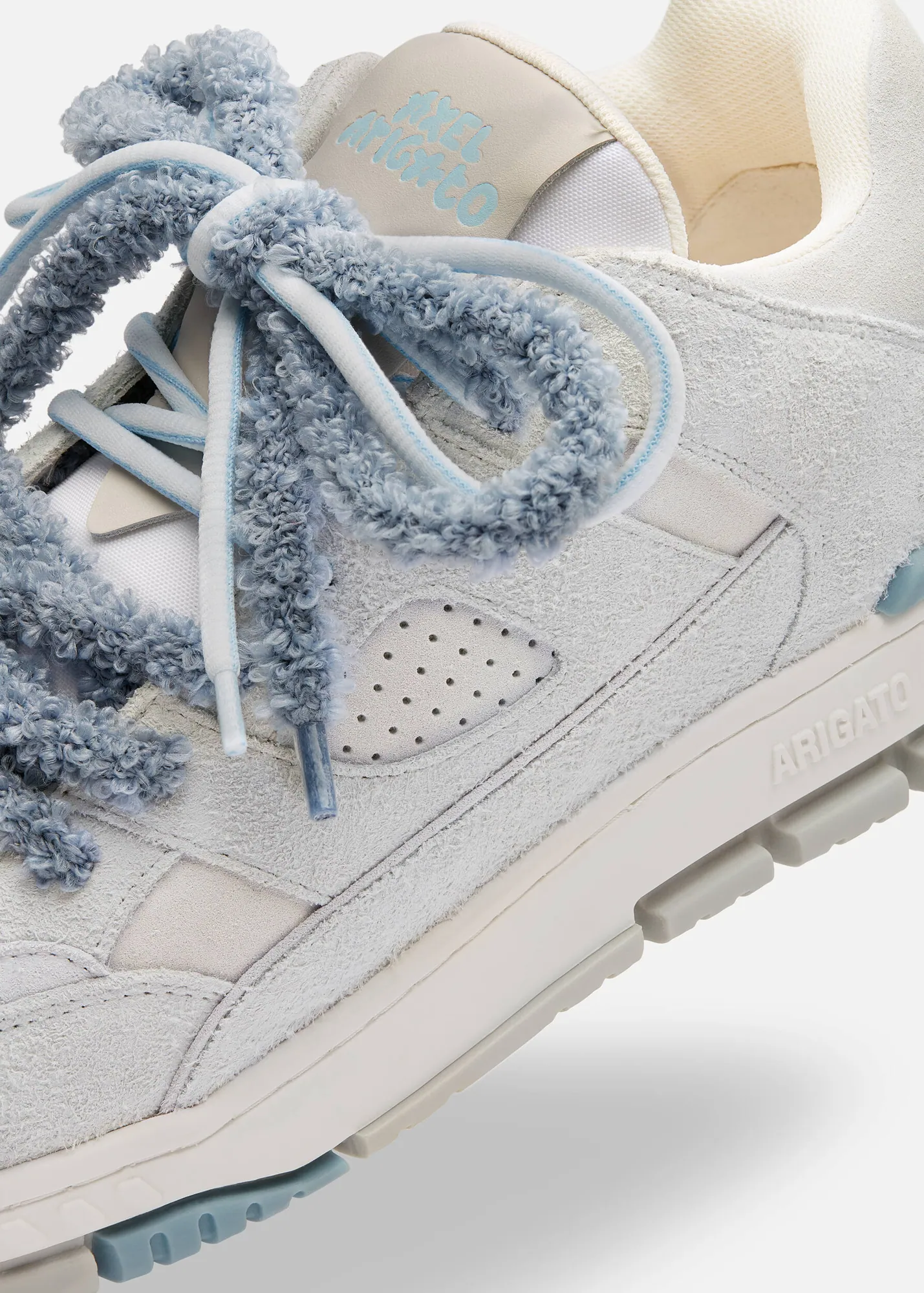 Area Lo Label Sneaker