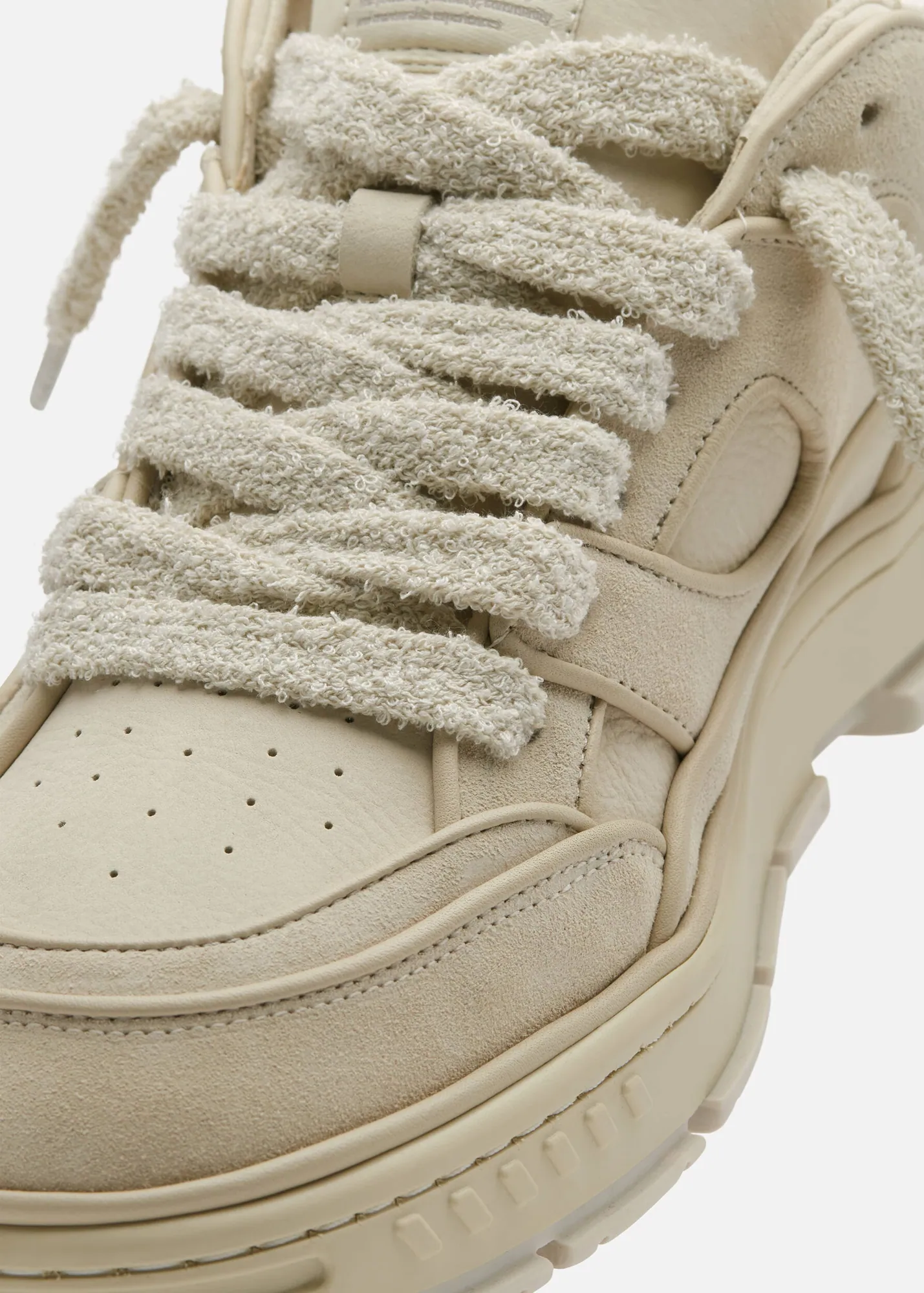 Area Lo Sneaker