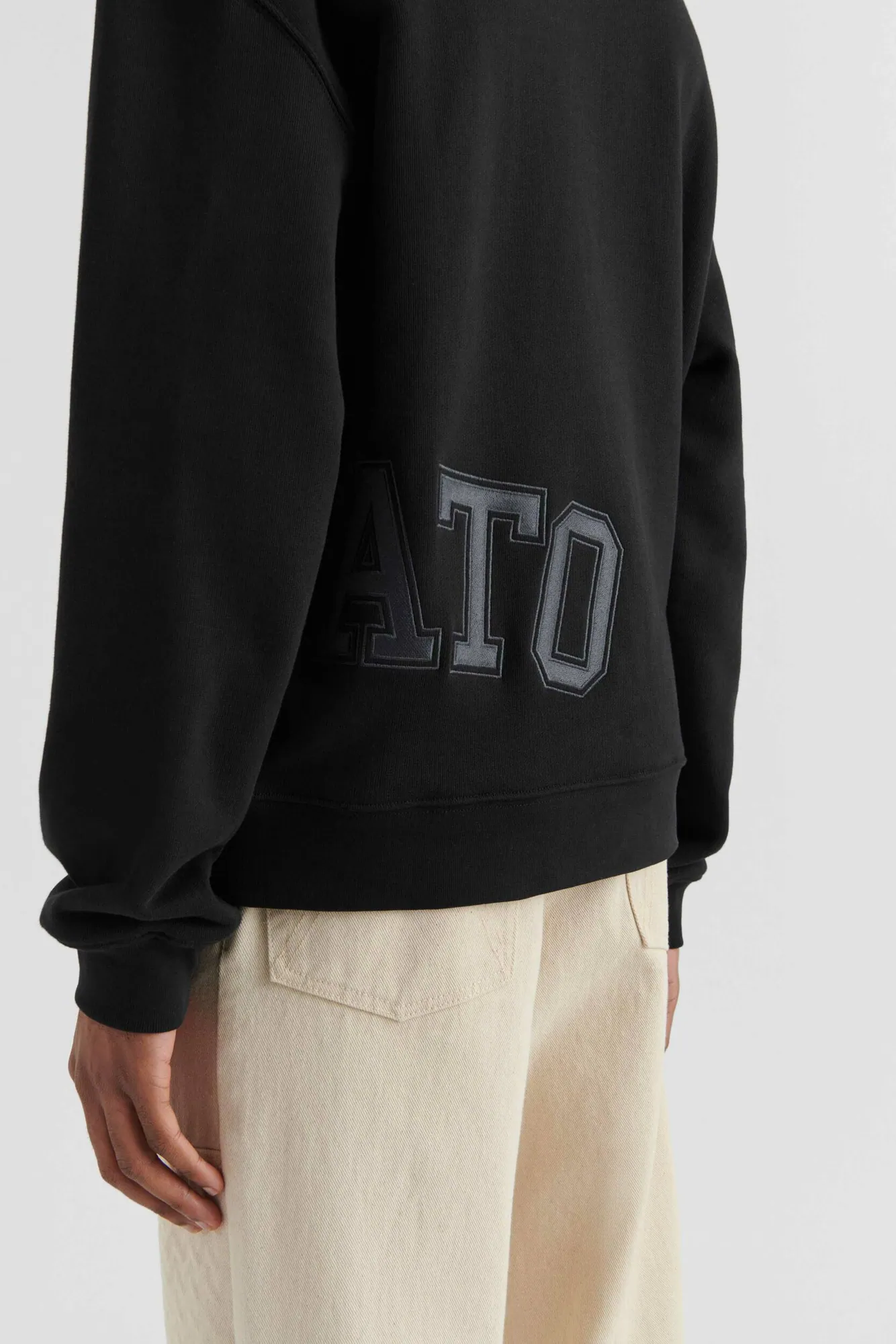 Tilt Sweatshirt