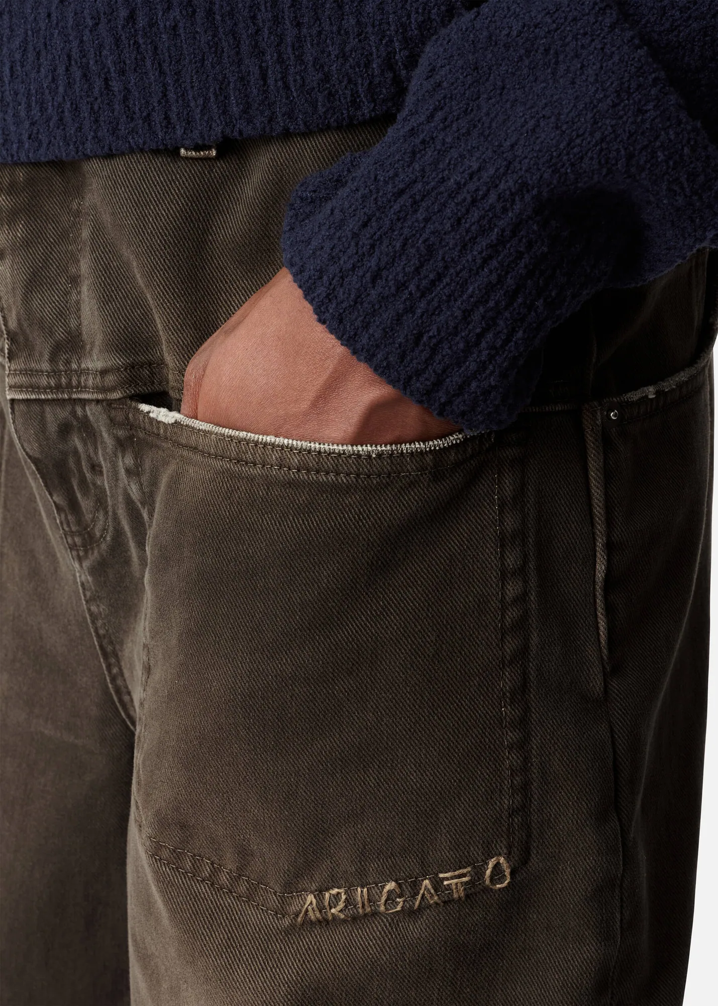 Invert Relaxed Jeans
