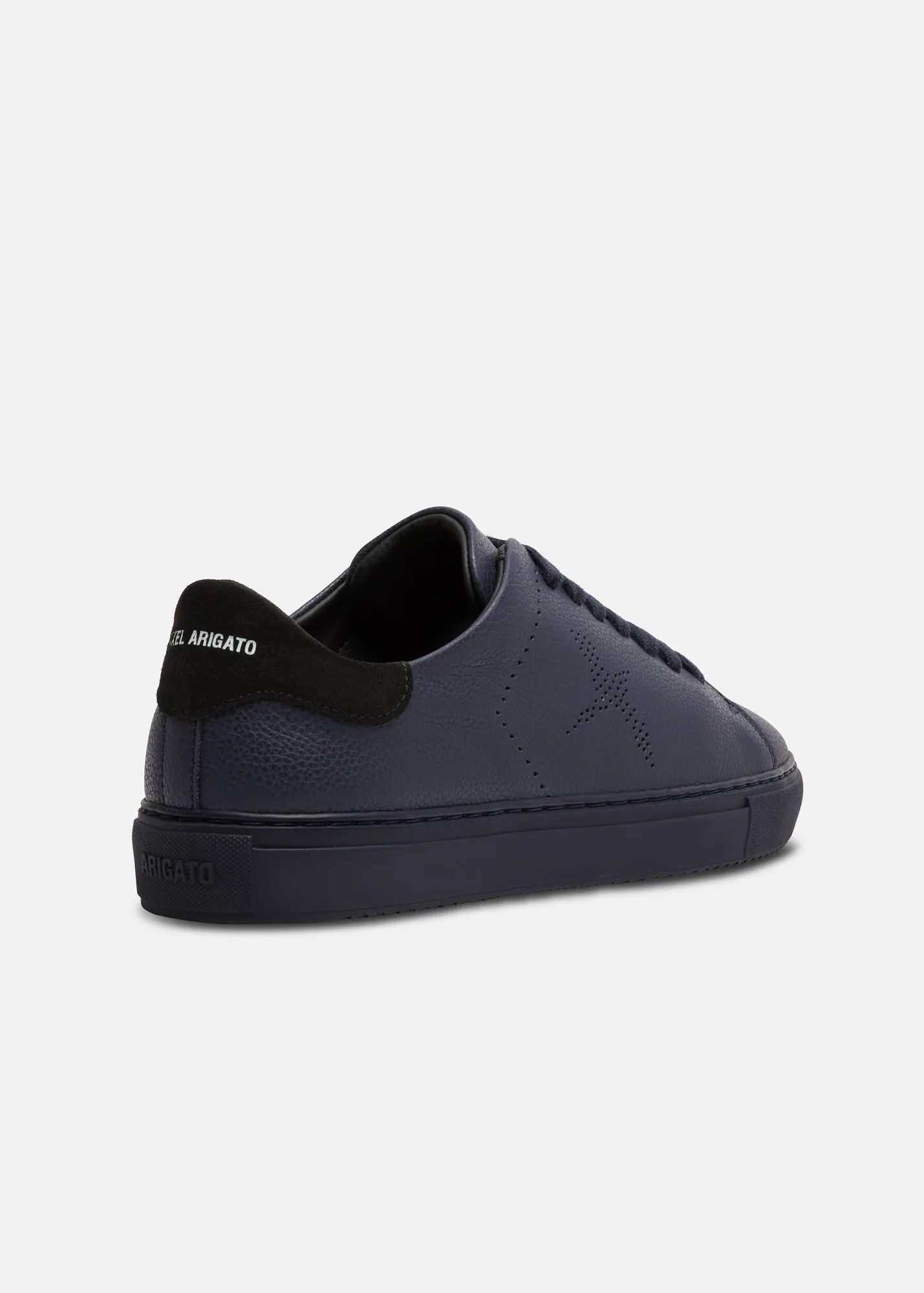 Clean 90 Bee Bird Perf Sneaker