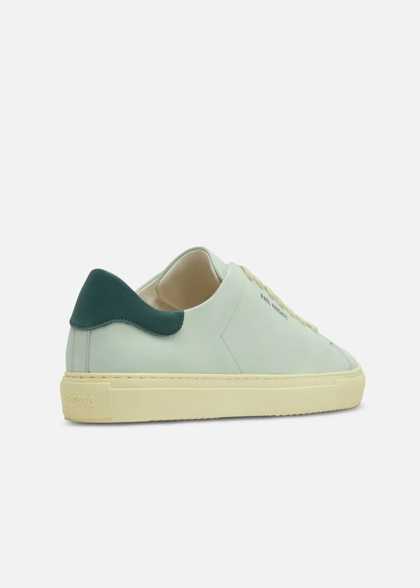 Clean 90 Sneaker