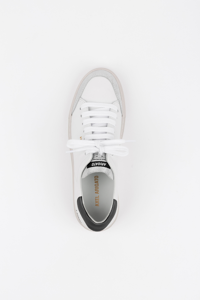 Clean 90 Triple Sneaker
