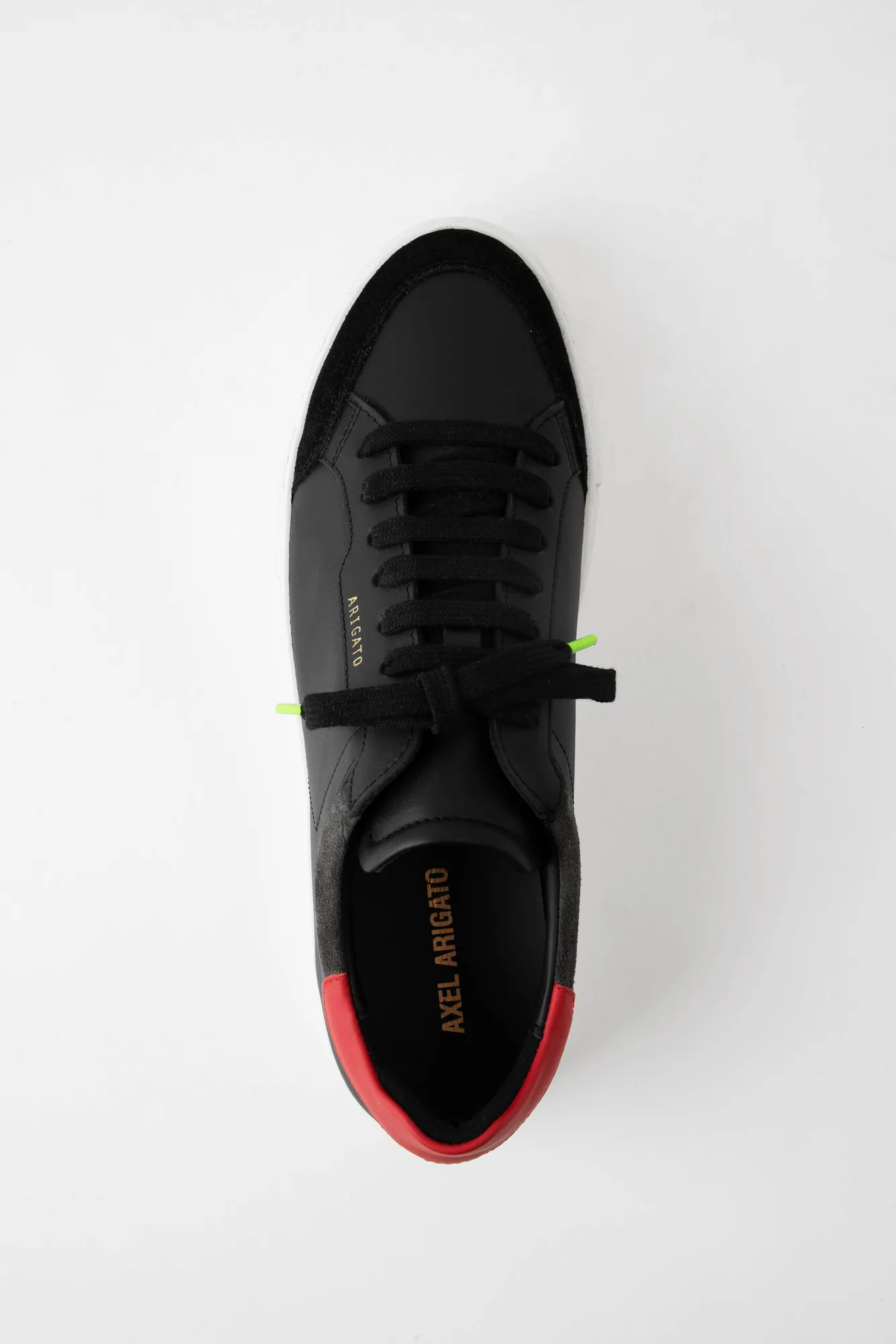 Clean 180 Sneaker