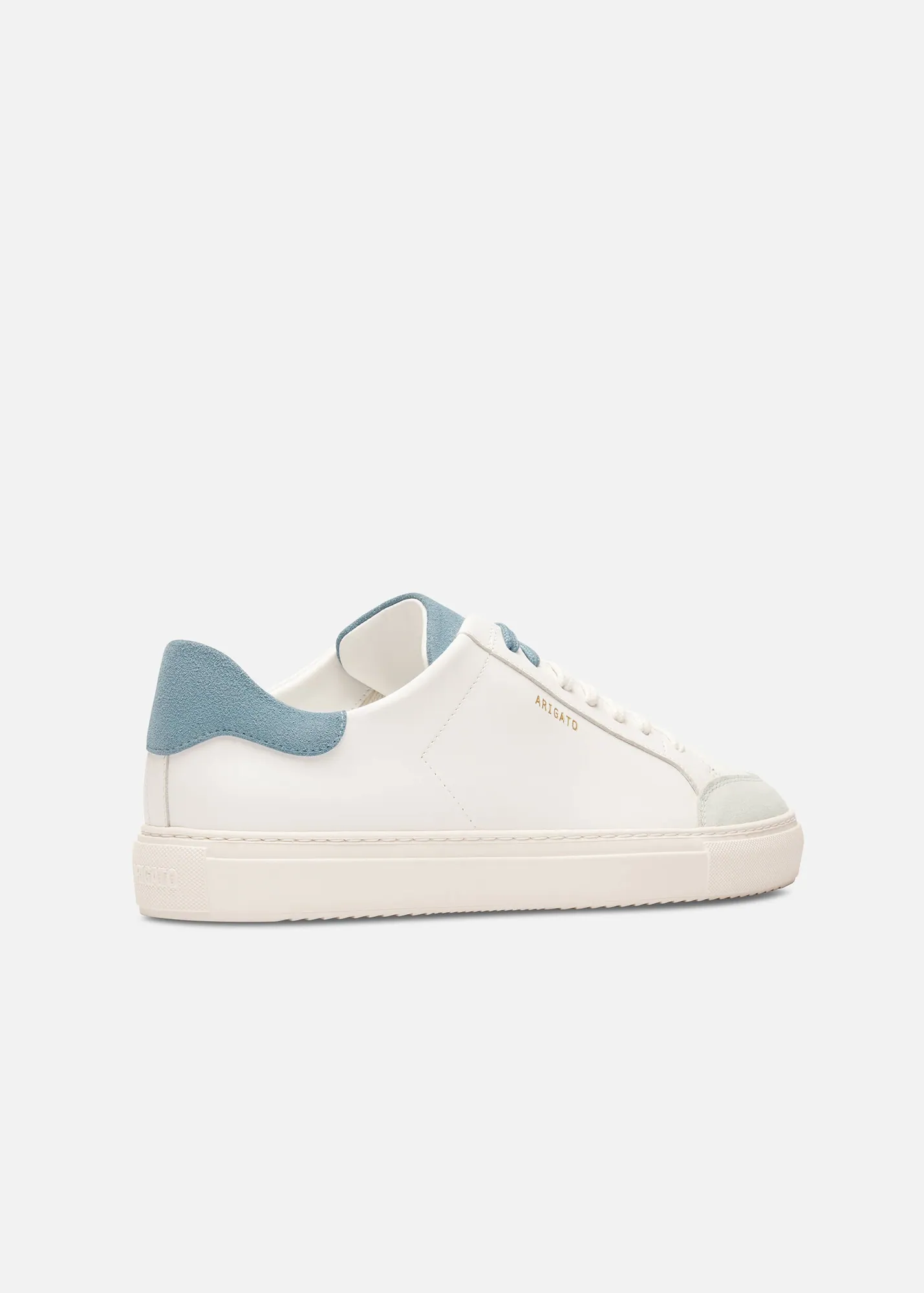 Clean 90 Triple Sneaker