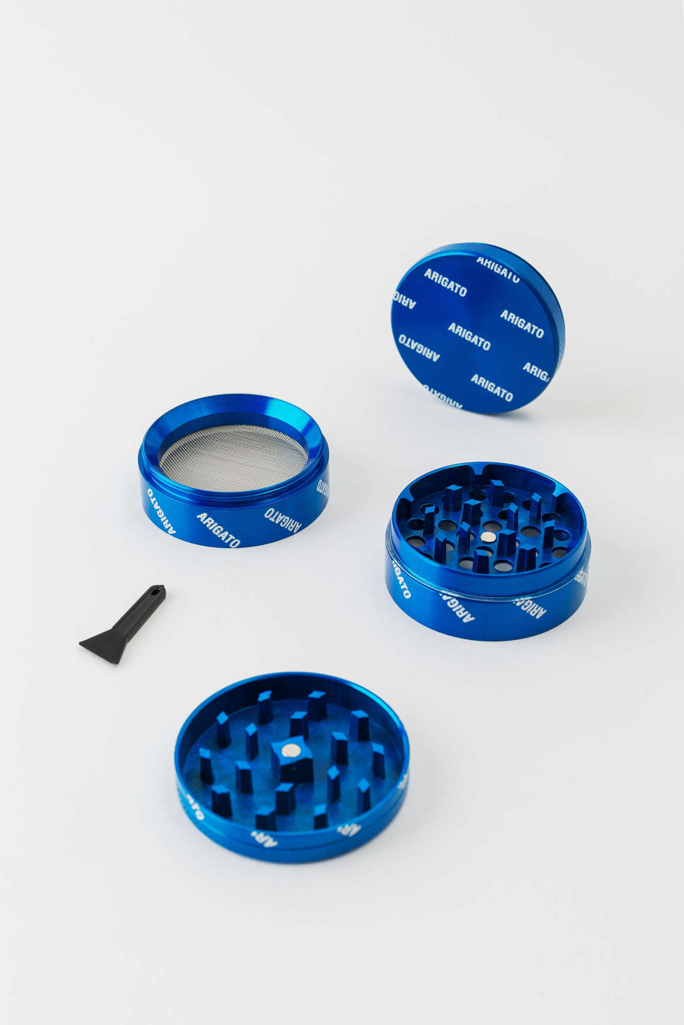 Arigato Logo Grinder XL