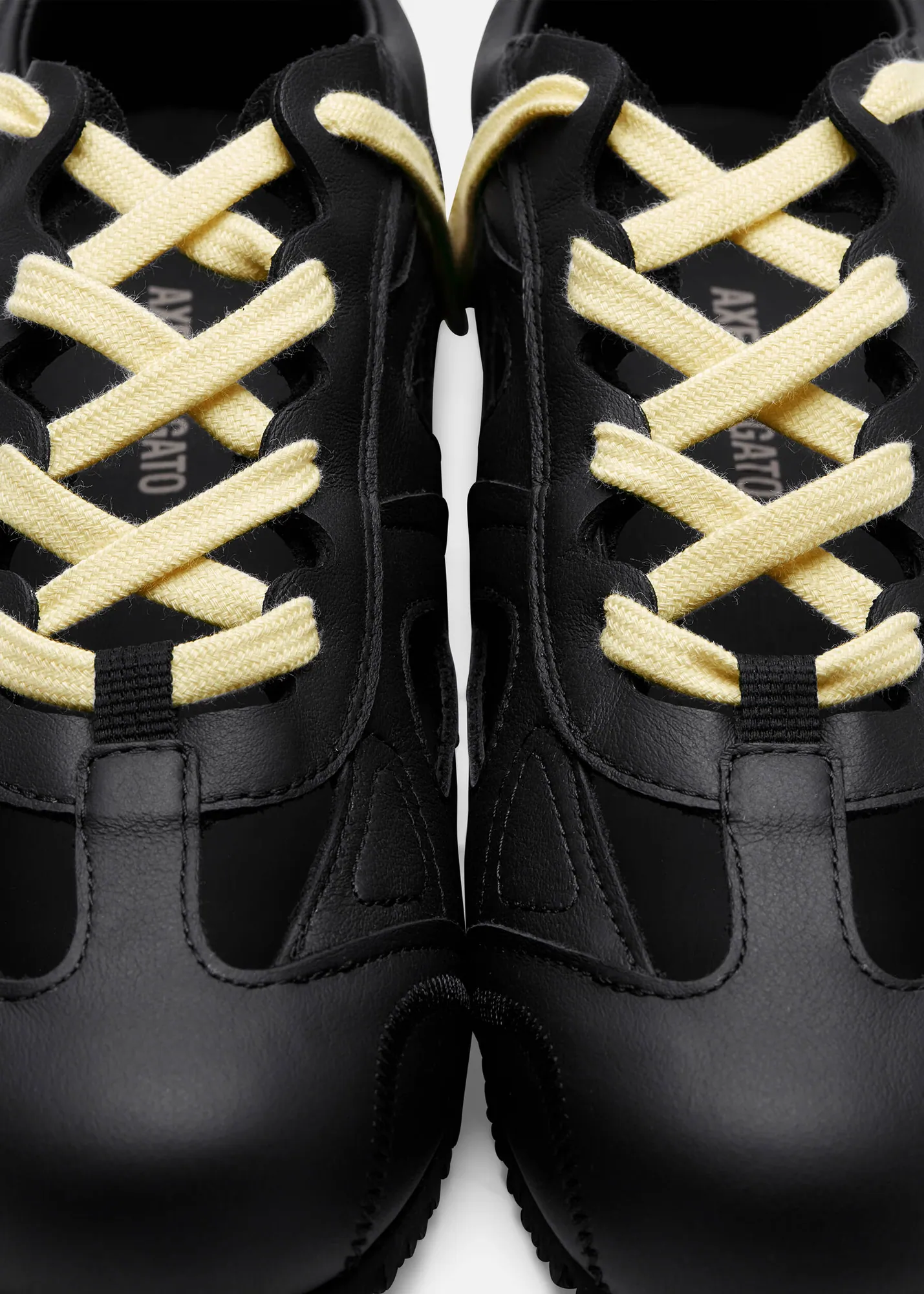 Slow Ballet Sneaker
