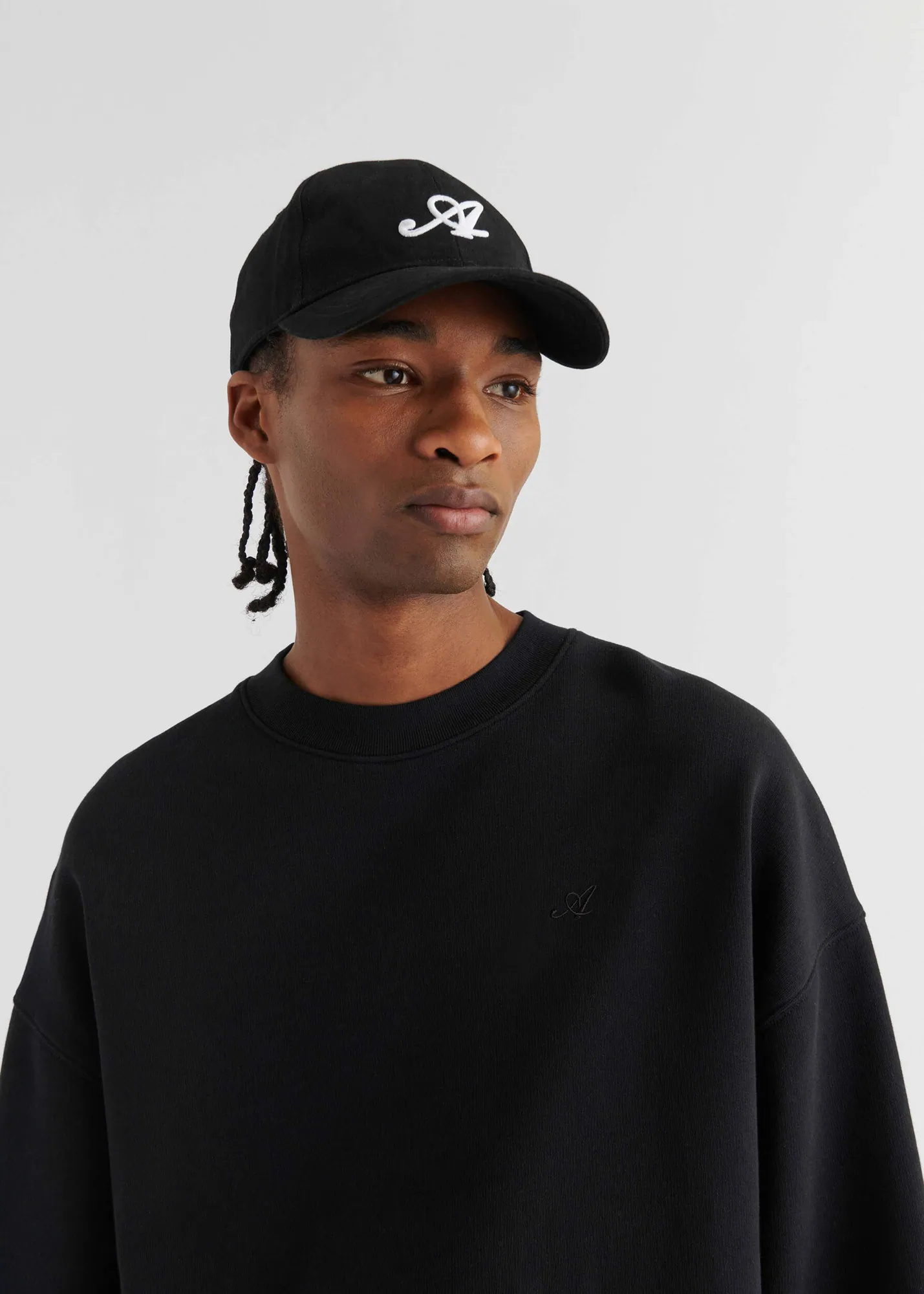 Signature Sweatshirt