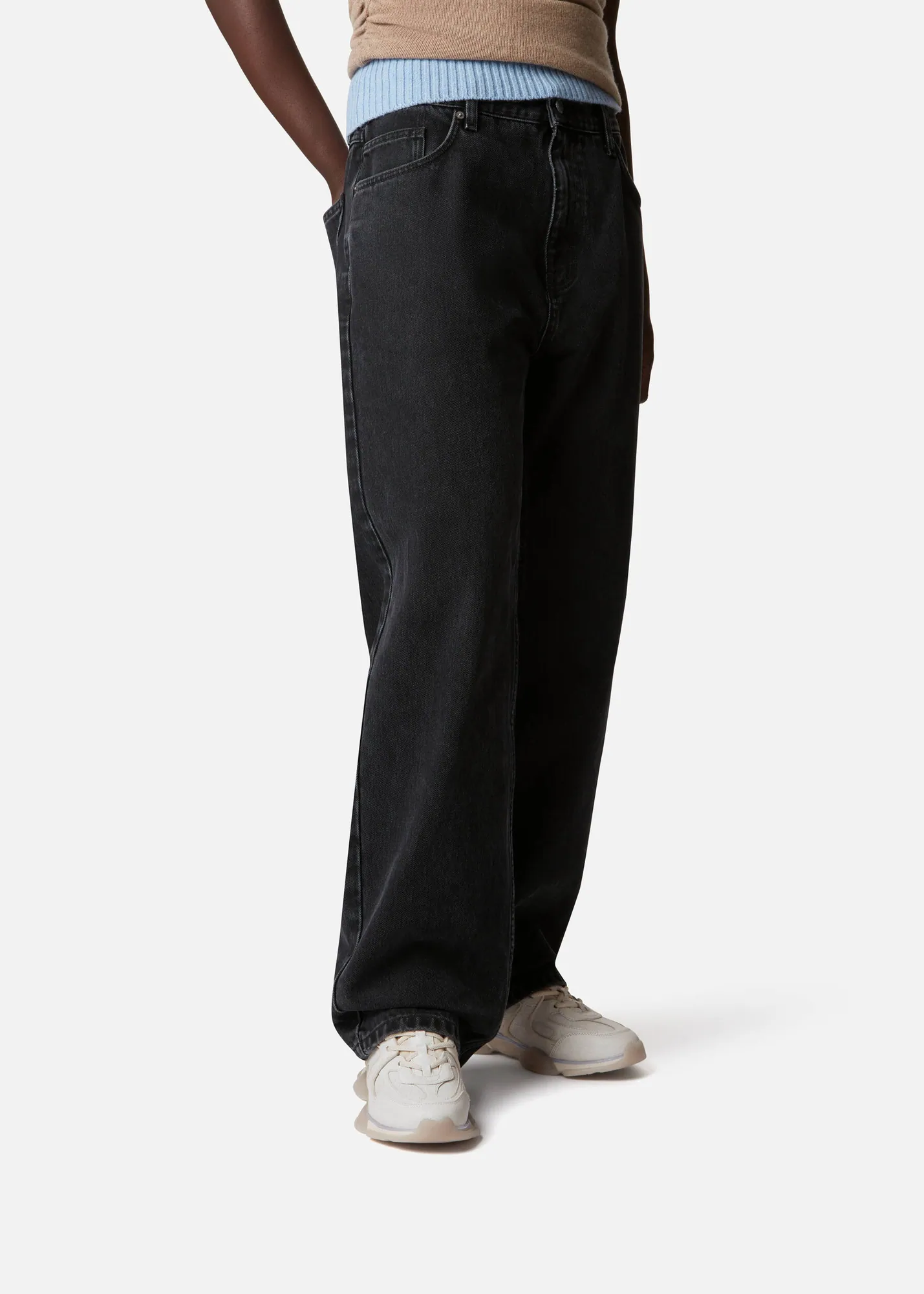 Eris Crackled Sneaker