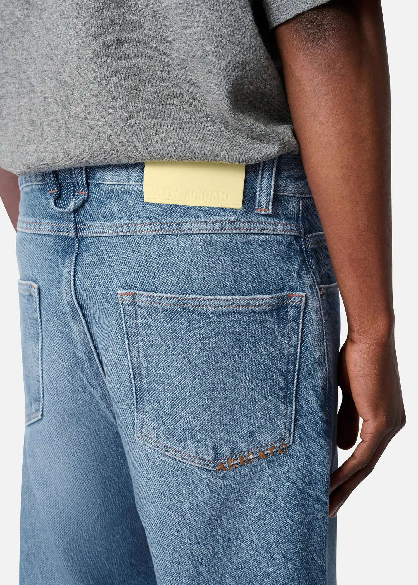 Twill Relaxed Jeans