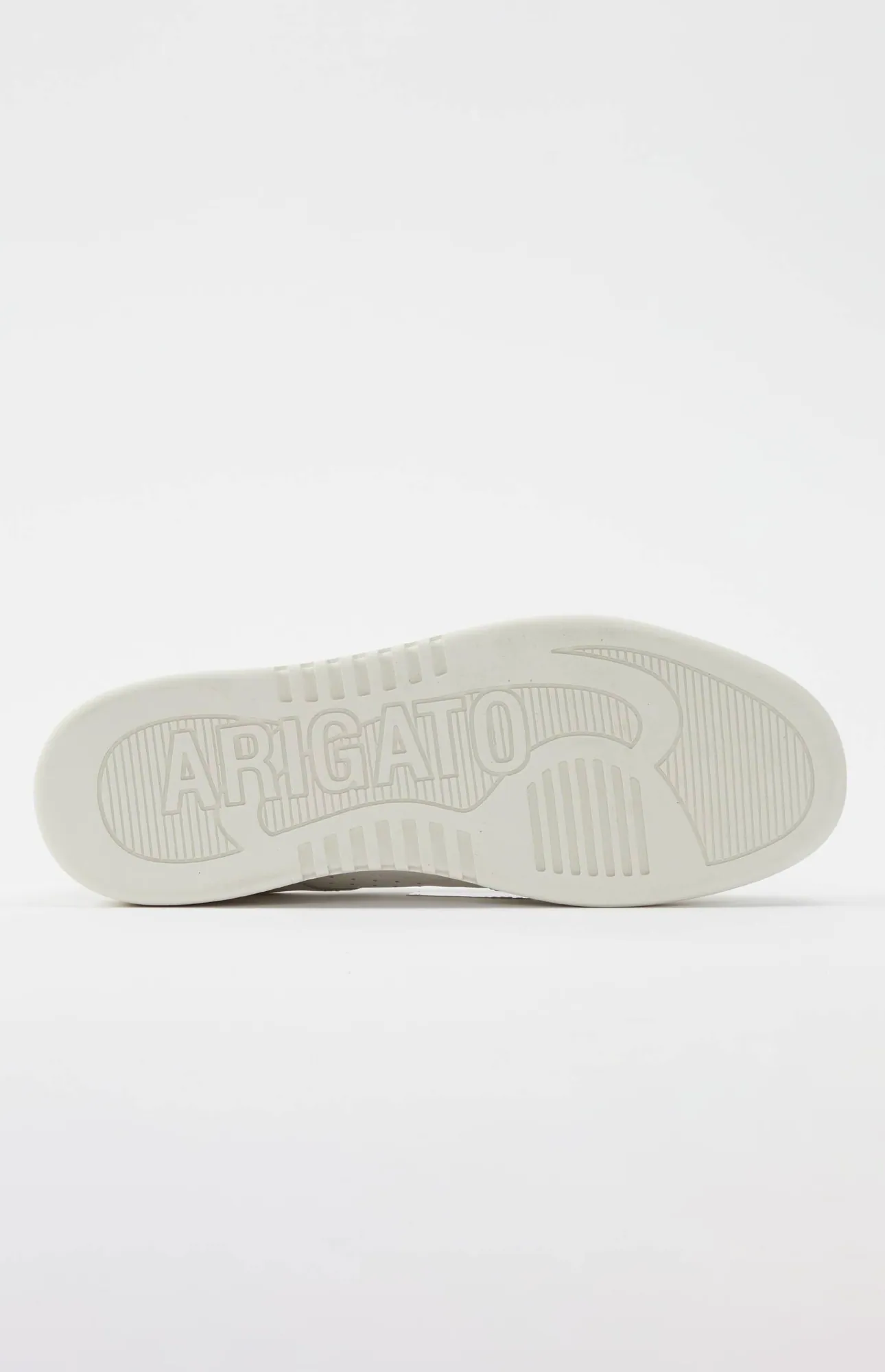 Arlo Sneaker