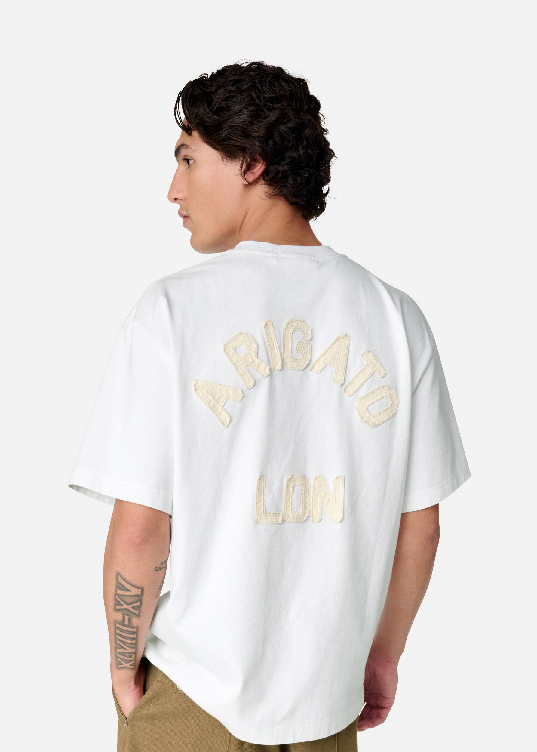 【関税込み】Axel Arigato ホワイト 'LDN' Tシャツ AXEL ARIGATO - LDN T-Shirt