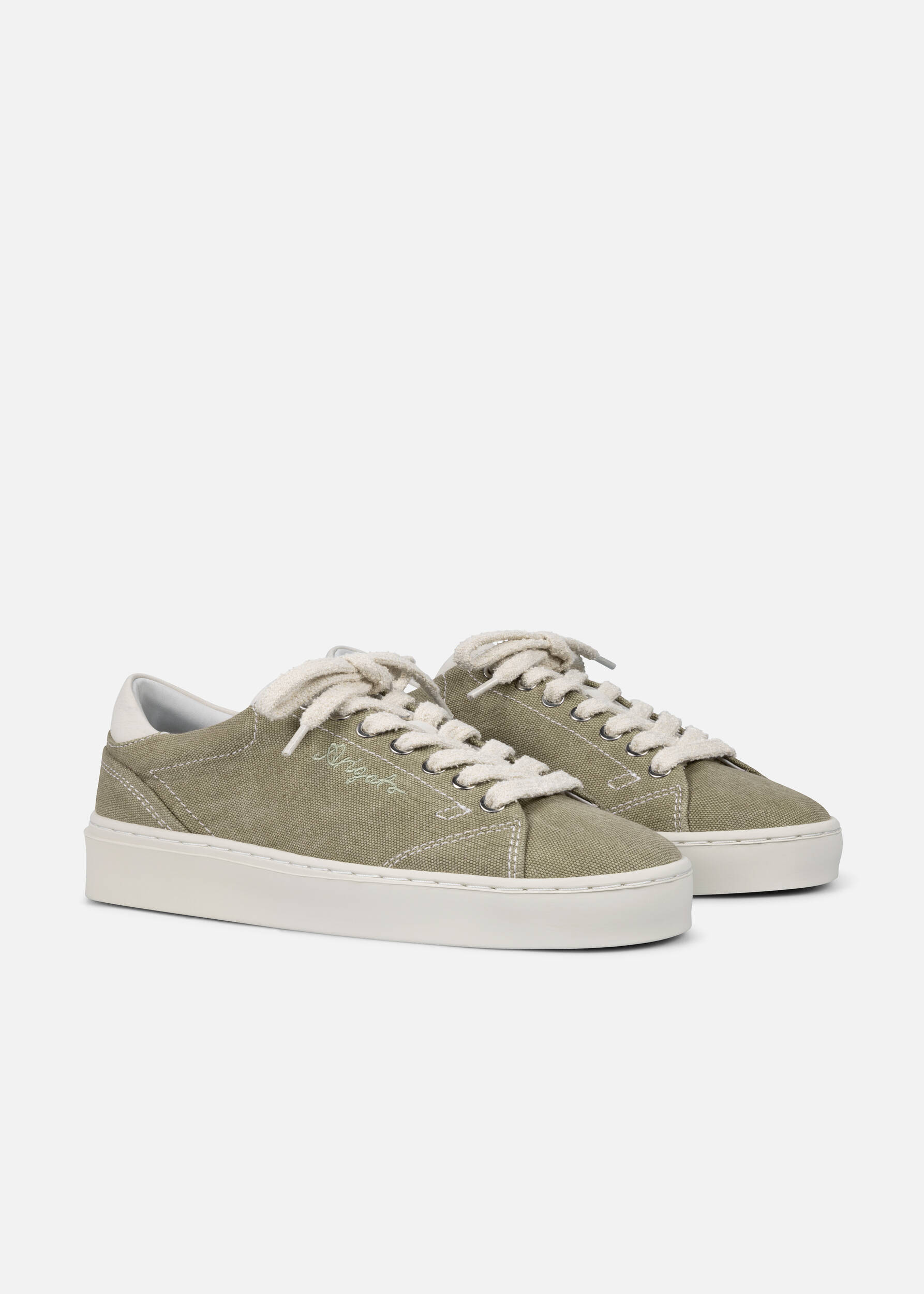 COURT LITE SNEAKER