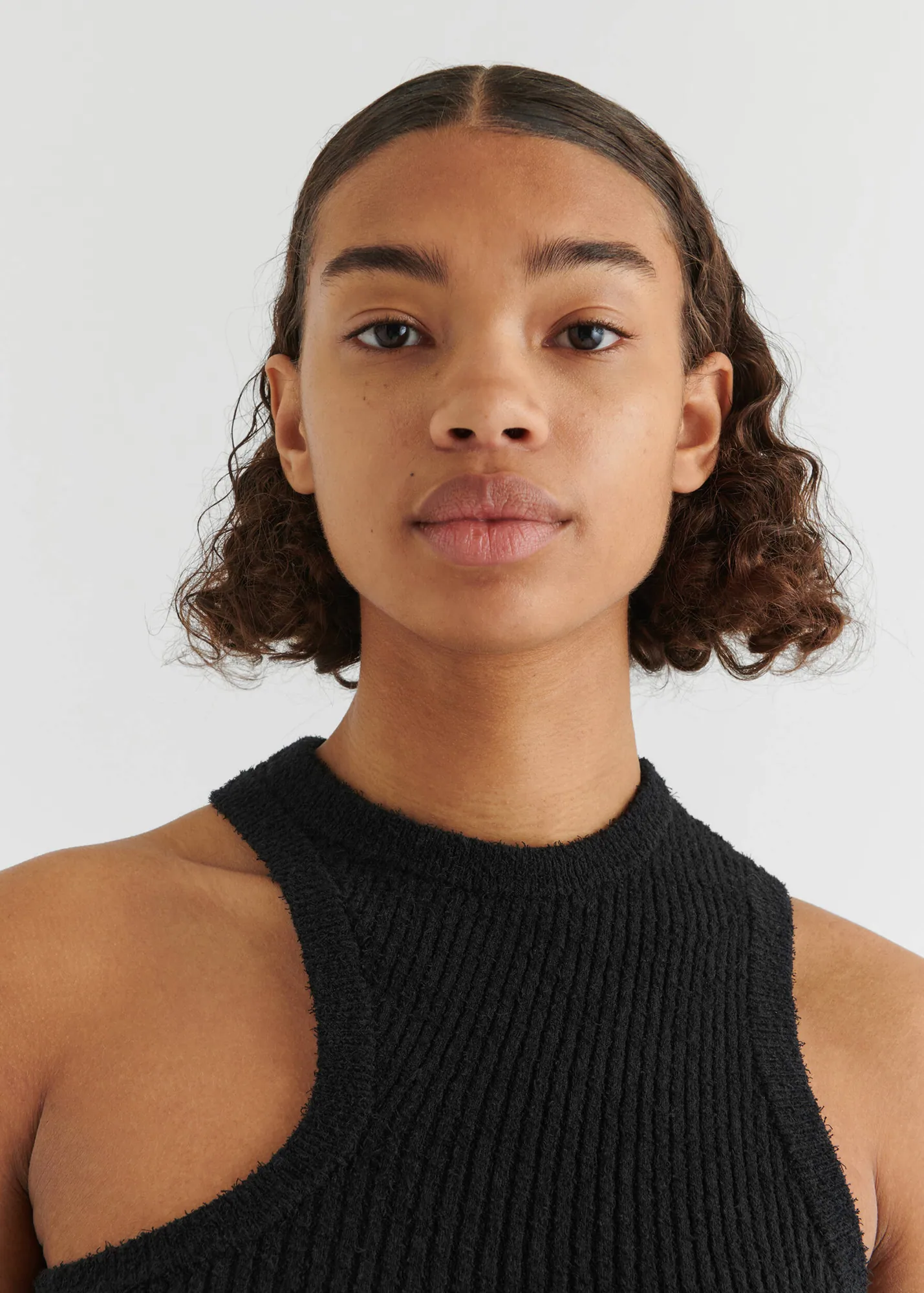 Scoop Asymmetric Tank