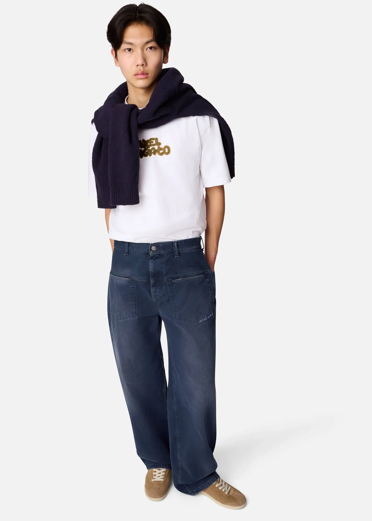 Invert Relaxed Jeans
