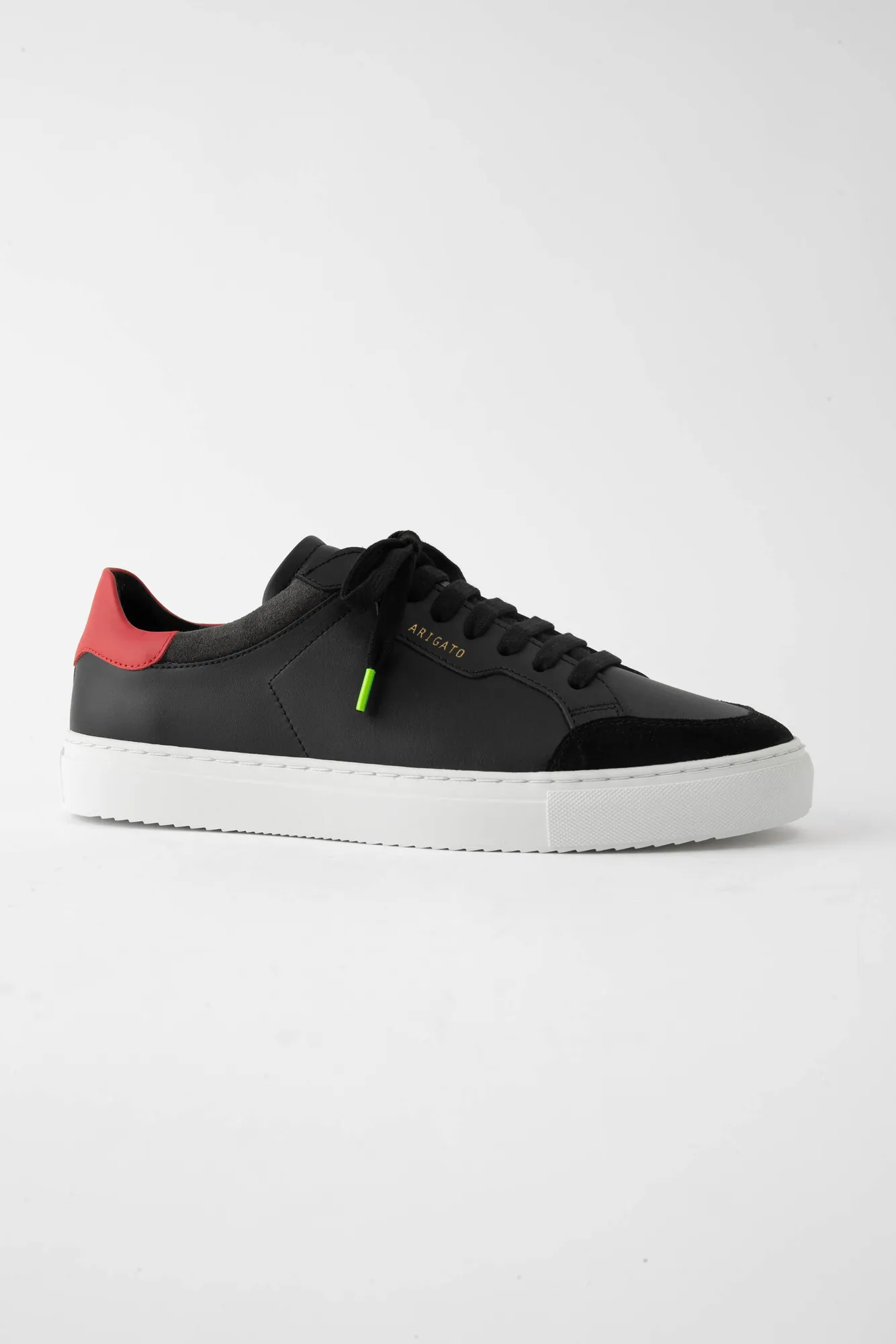 Clean 180 Sneaker