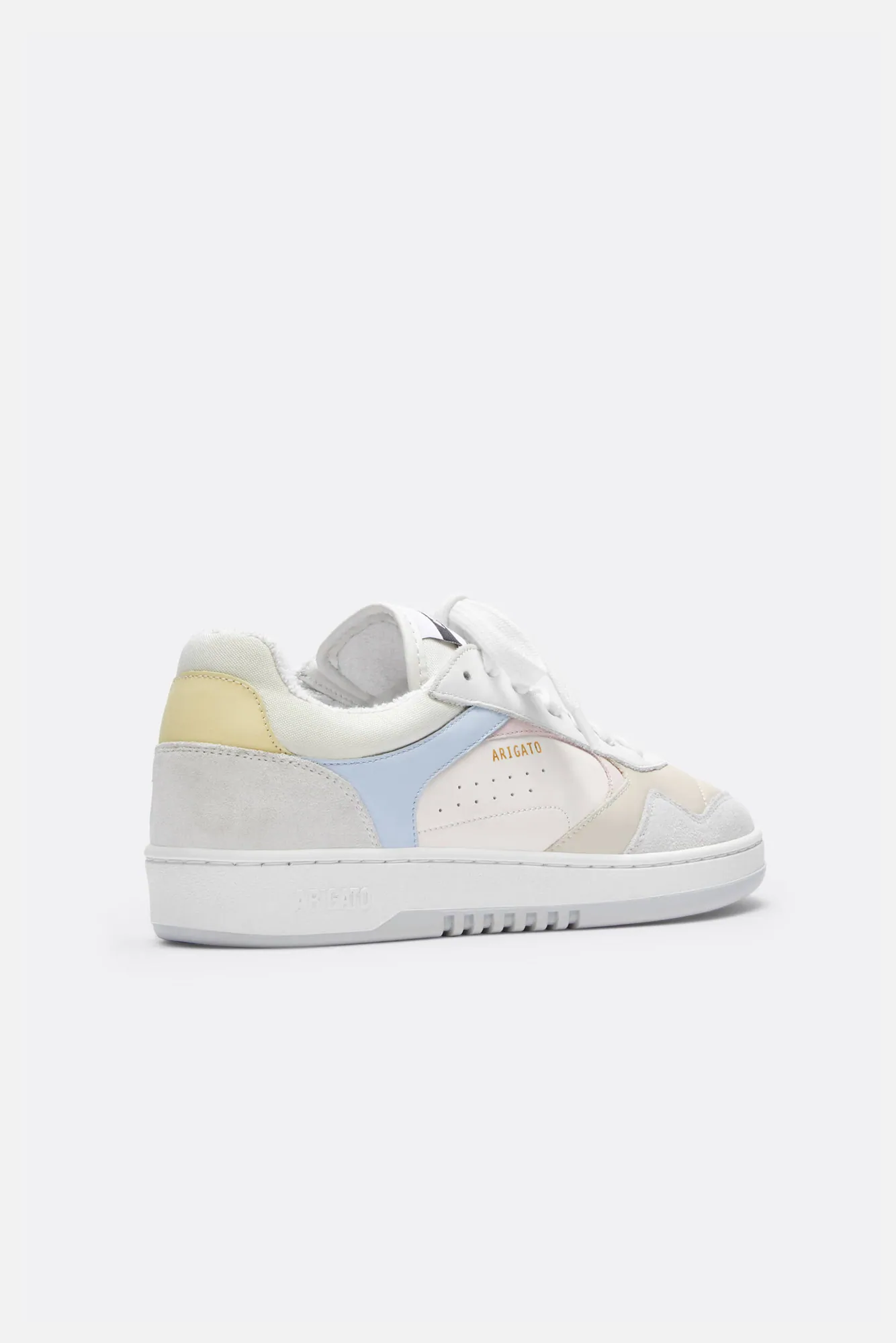Arlo Sneaker