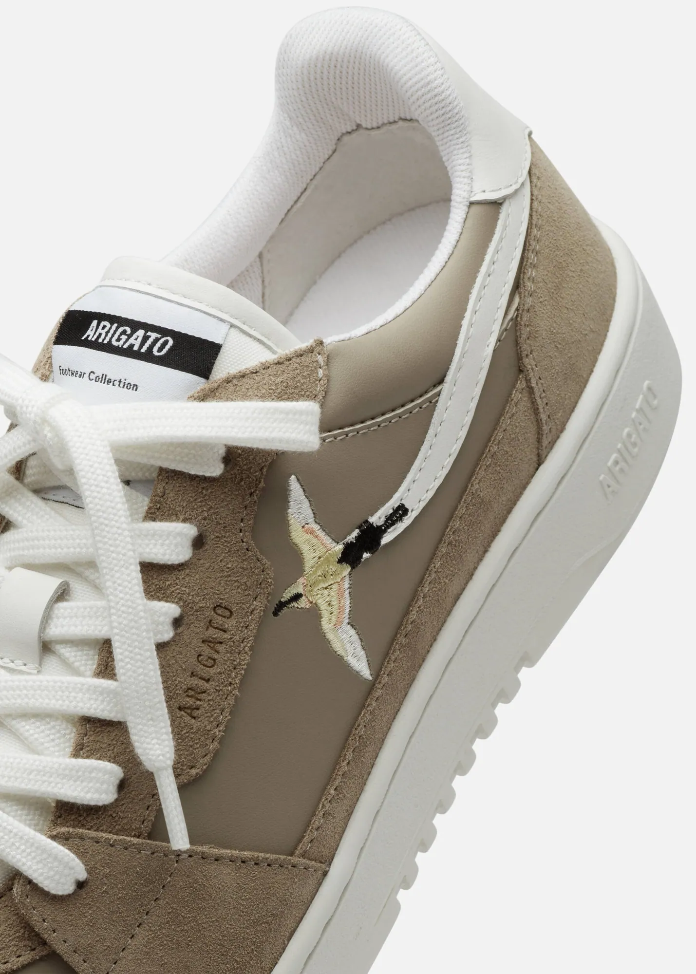 Dice Lo Bee Bird Sneaker