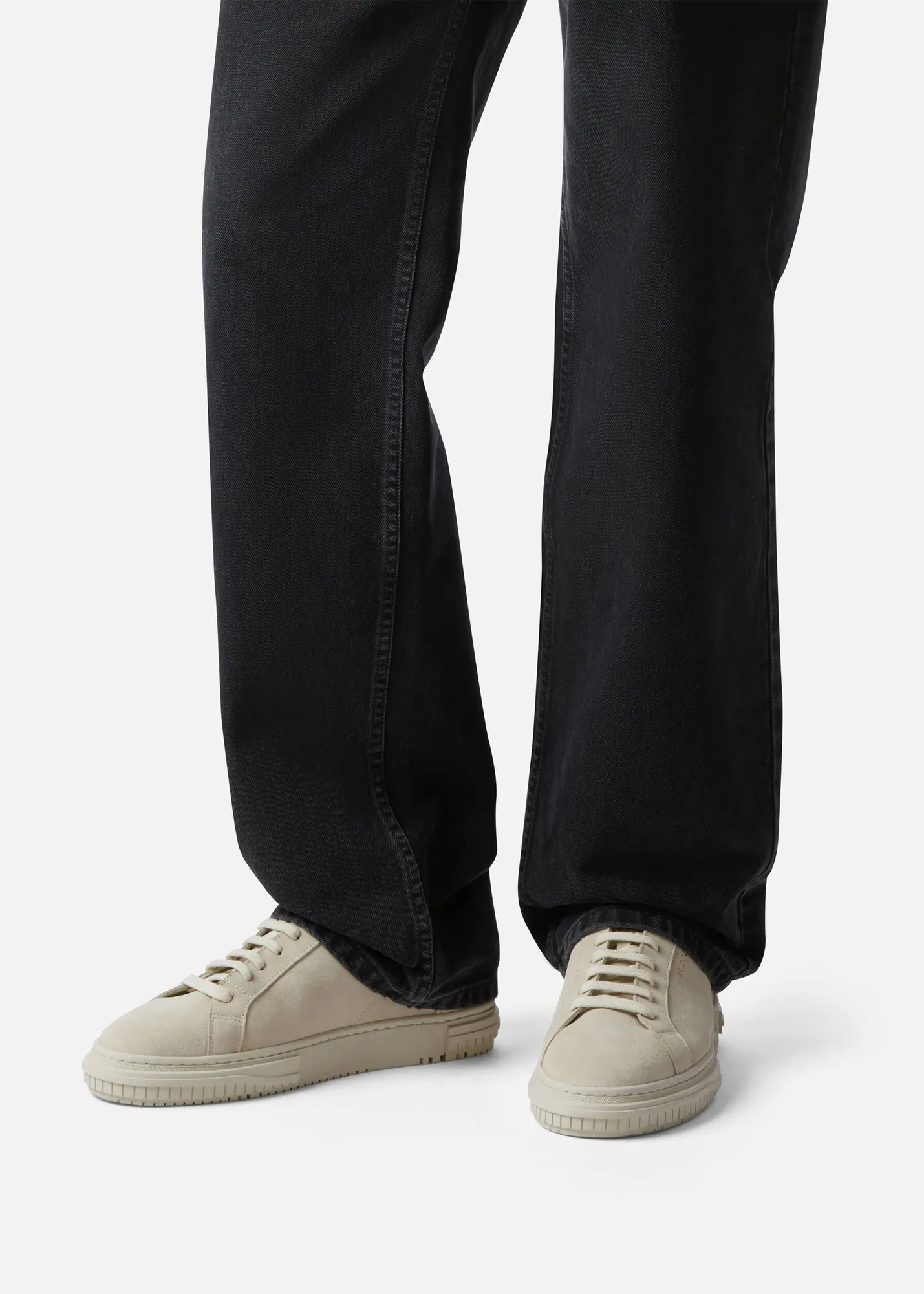 Atlas Sneaker