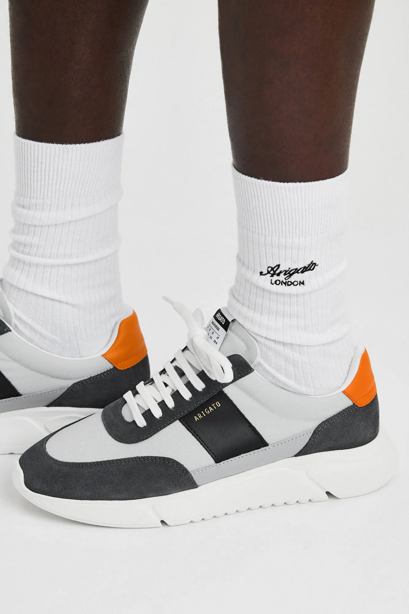 Genesis Vintage Runner