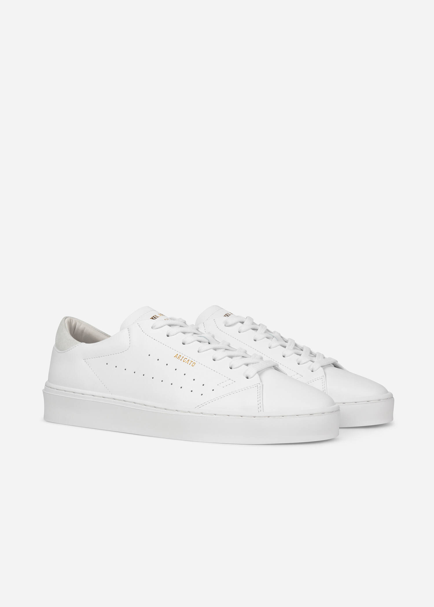 AXEL ARIGATO F3037001WHITE 関税送料込 Axel Arigato Men's Area Cloud Sneakers in White/Light Grey