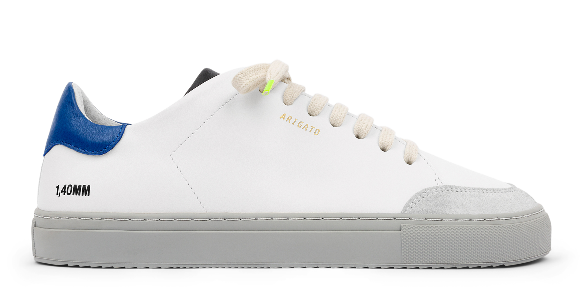Clean 90 Triple Sneaker