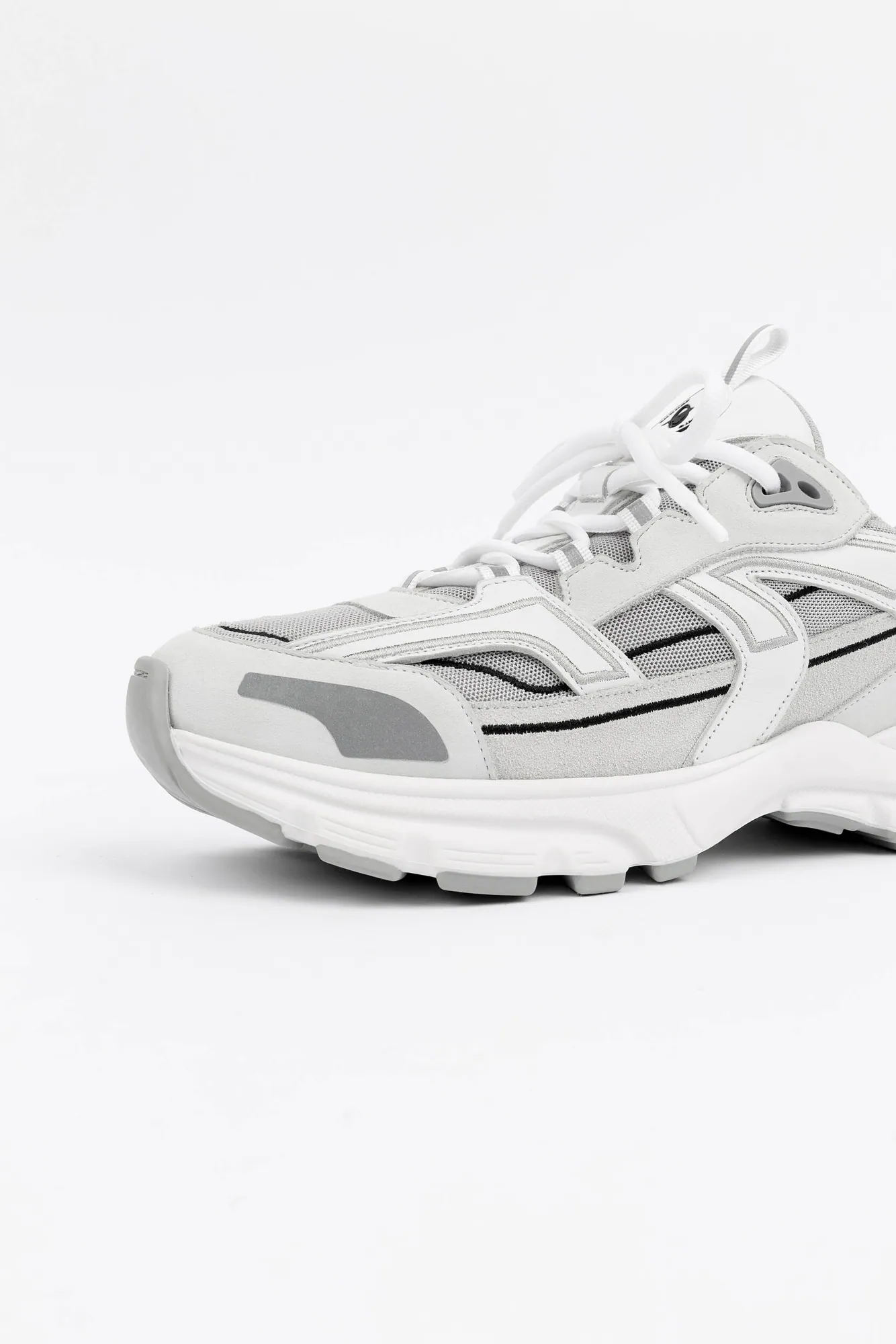 Marathon R-Trail Sneaker