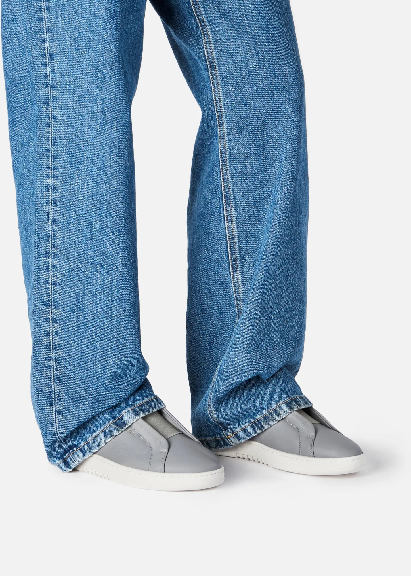 Dice Laceless Sneaker