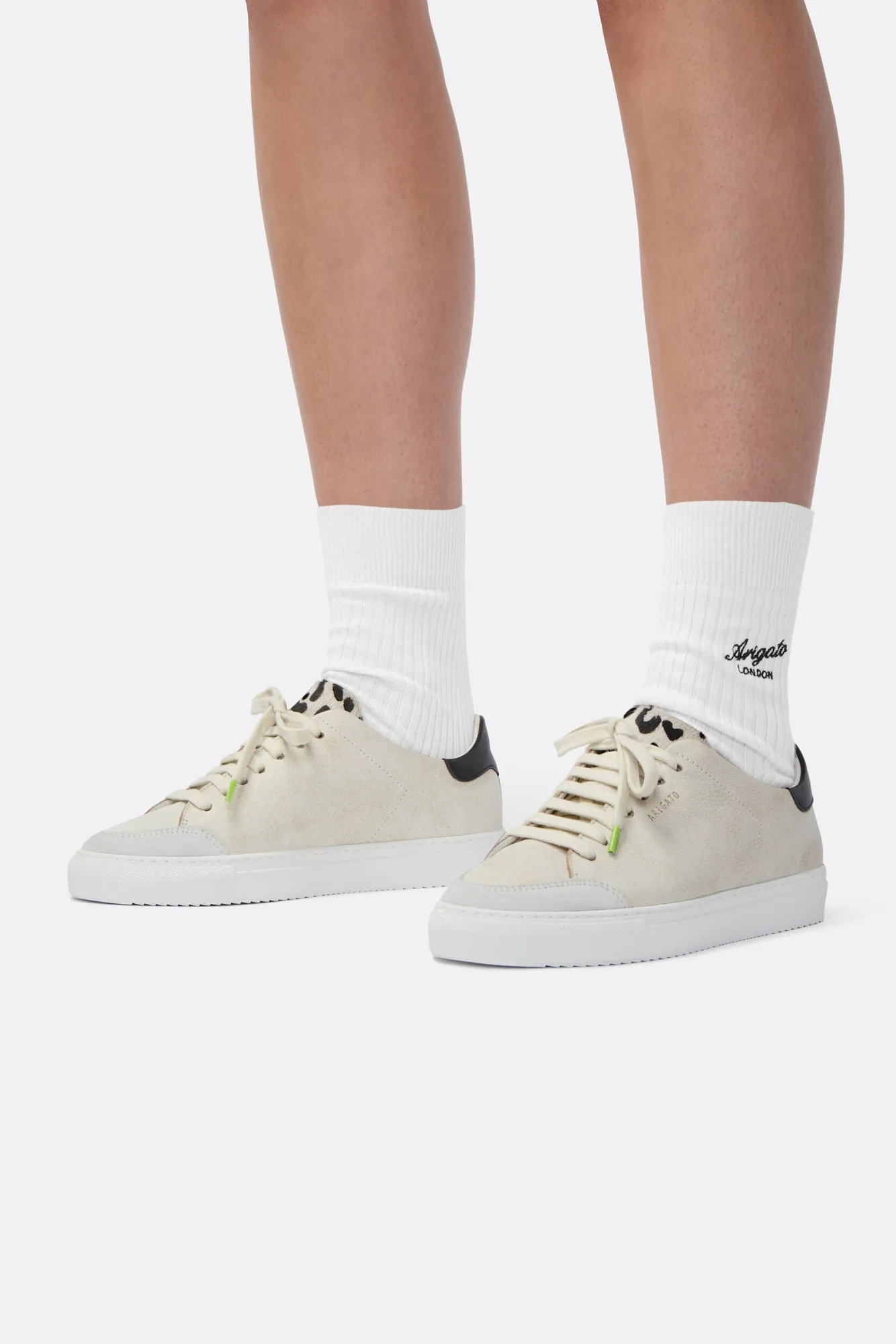 Clean 90 Triple Sneaker